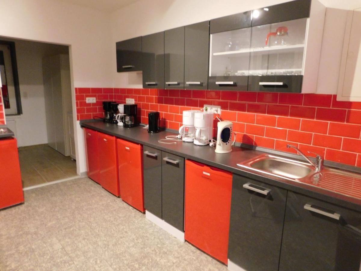 Haus Astenblick In Winterberg Fuer Bis Zu 35 Personen Fuer Wanderveranstaltungen Und Familienfeiern Экстерьер фото