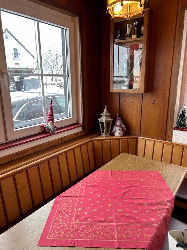 Haus Astenblick In Winterberg Fuer Bis Zu 35 Personen Fuer Wanderveranstaltungen Und Familienfeiern Экстерьер фото