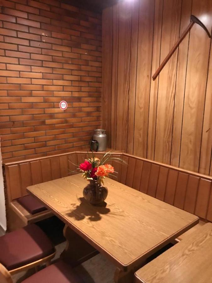 Haus Astenblick In Winterberg Fuer Bis Zu 35 Personen Fuer Wanderveranstaltungen Und Familienfeiern Экстерьер фото