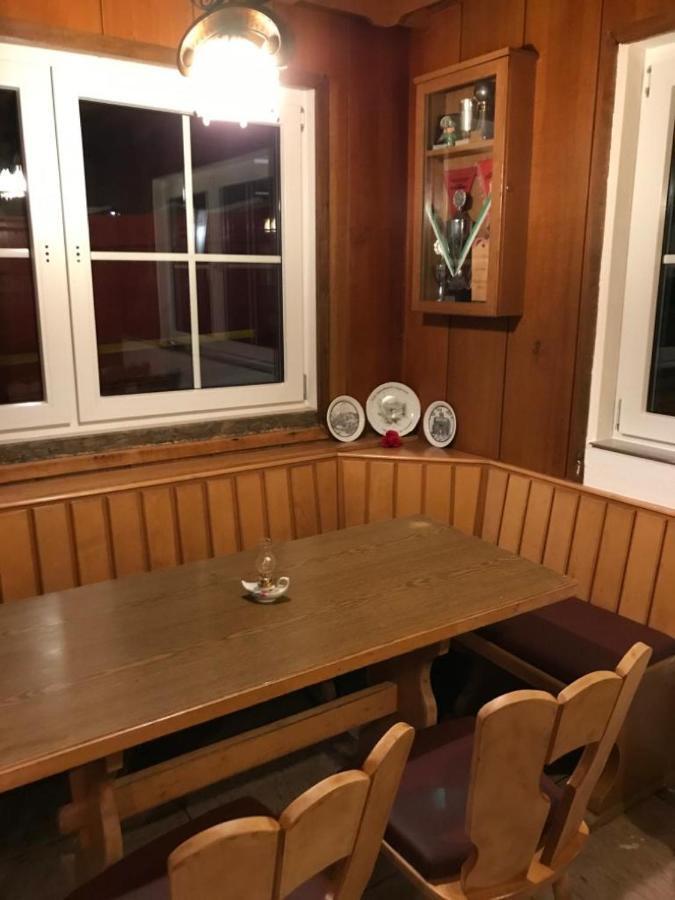 Haus Astenblick In Winterberg Fuer Bis Zu 35 Personen Fuer Wanderveranstaltungen Und Familienfeiern Экстерьер фото